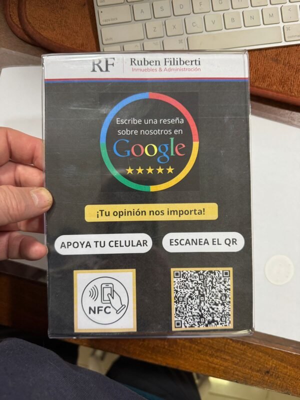 Solución Inteligente para reseñas de Google Map en Acrilico